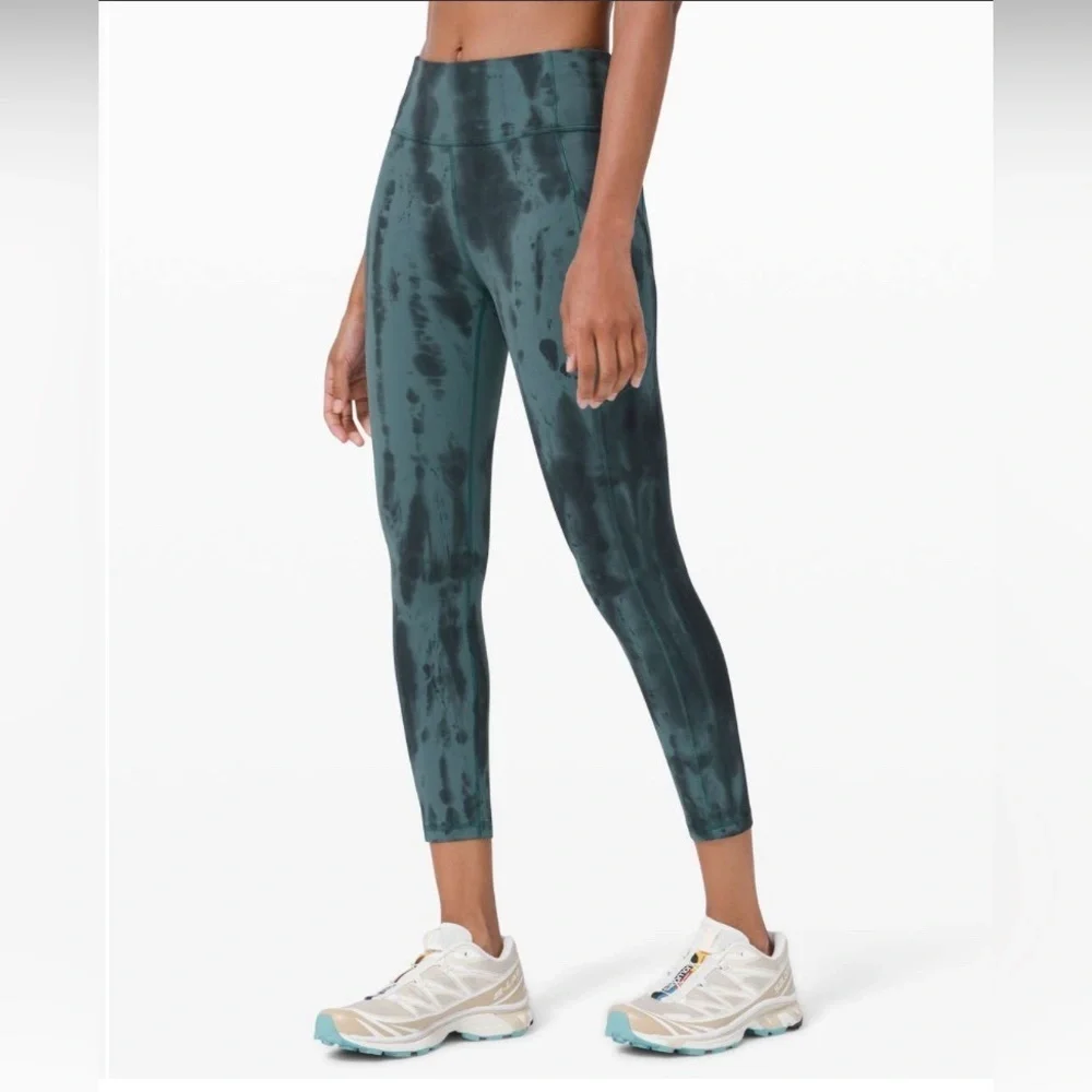Lululemon Invigorate High-Rise Tight 25